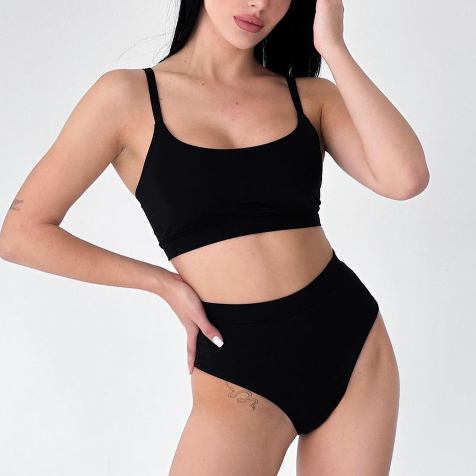 High Waist High Leg Cut Panty und dünner Spitzen-Sport-BH schwarz