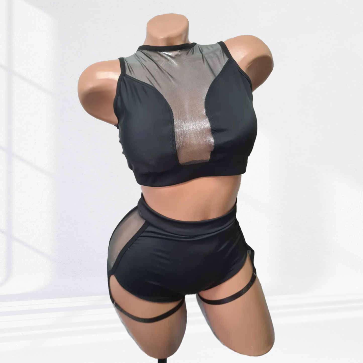 Pole Dance Outfit with Shiny Inserts