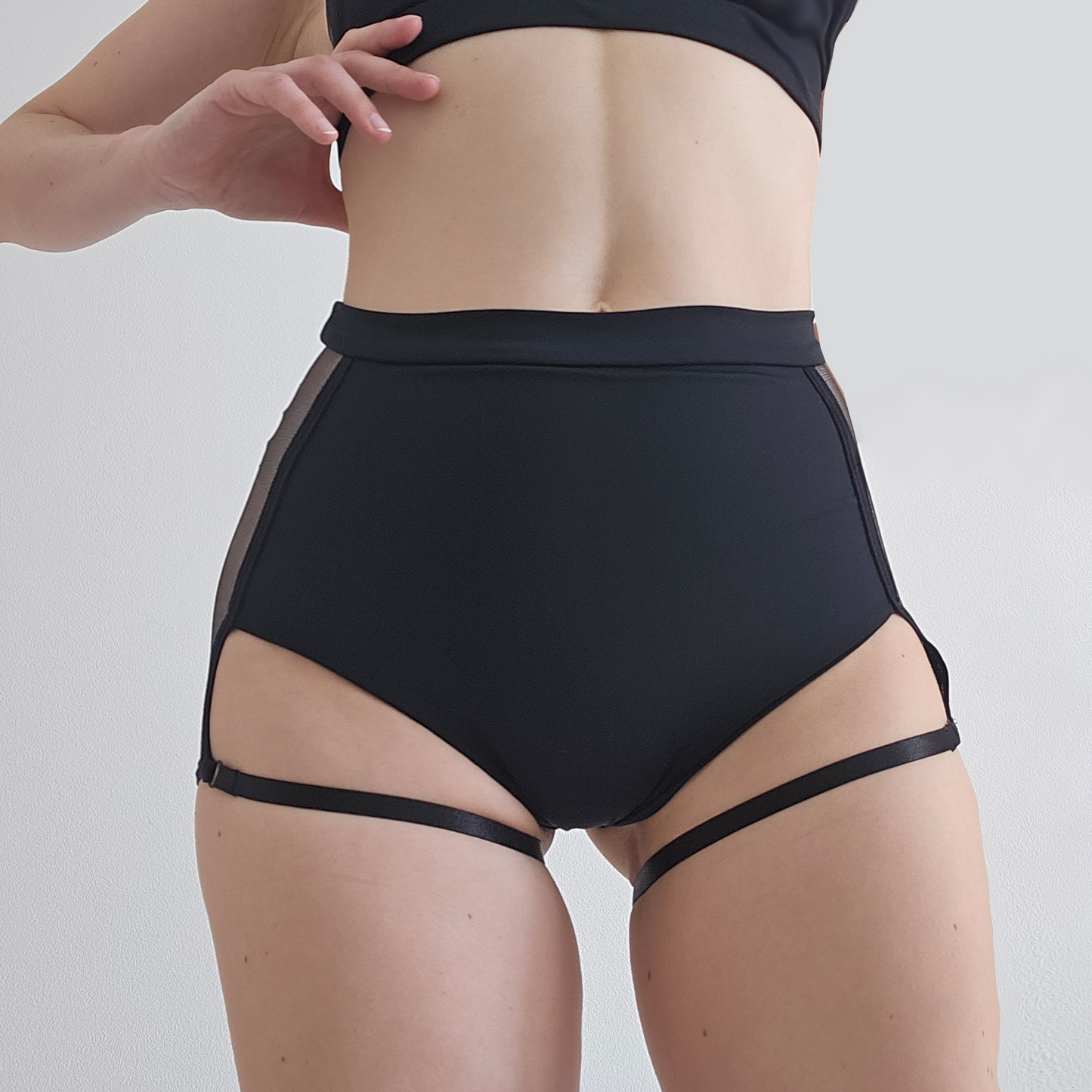 Pole Dance Outfit with Shiny Inserts