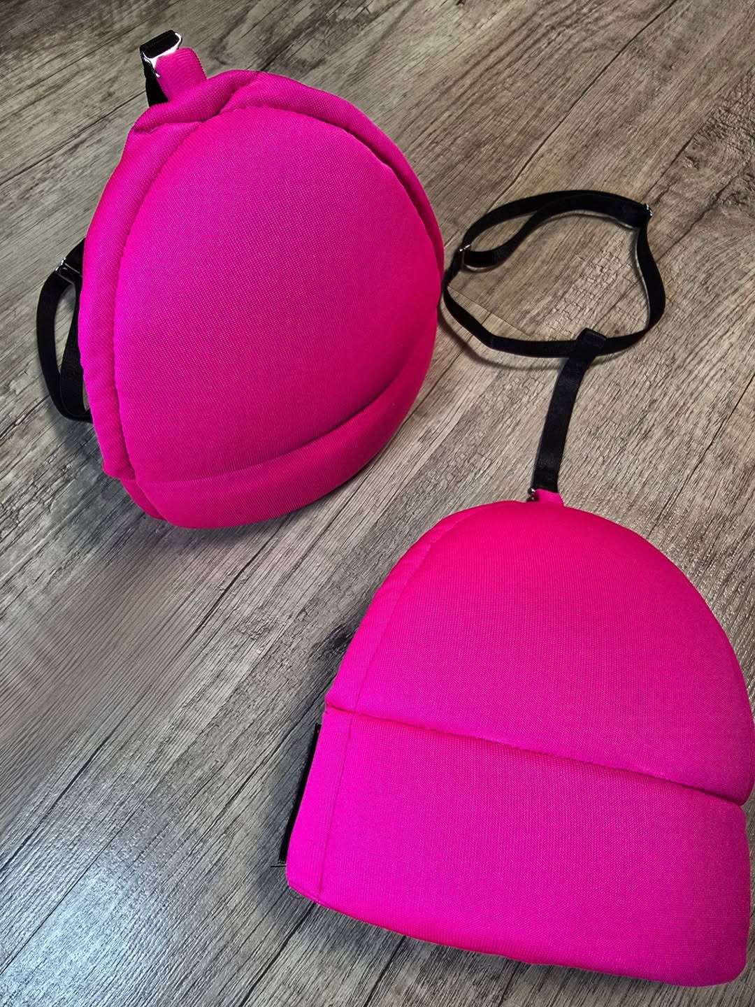 Grip Knee Pads with Garters for Exotic & Pole Dance, Floorwork Pads for Women, Kneecaps