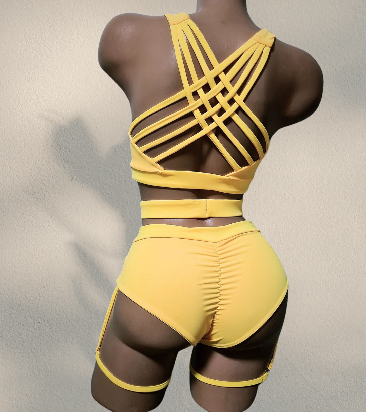 Mid-rise pole dance shorts with garter belt and Braided-back sports bra