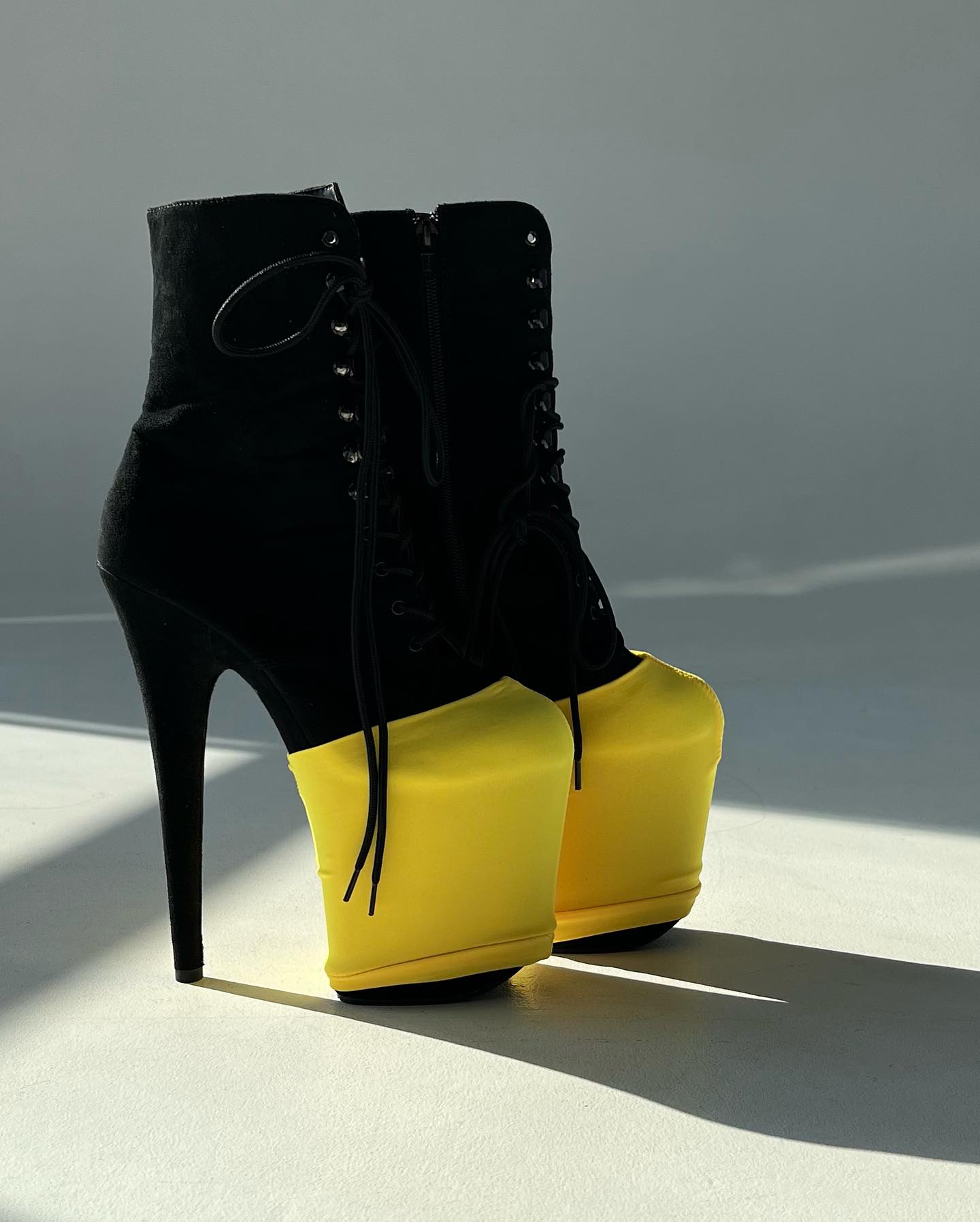 Pleaser protectors