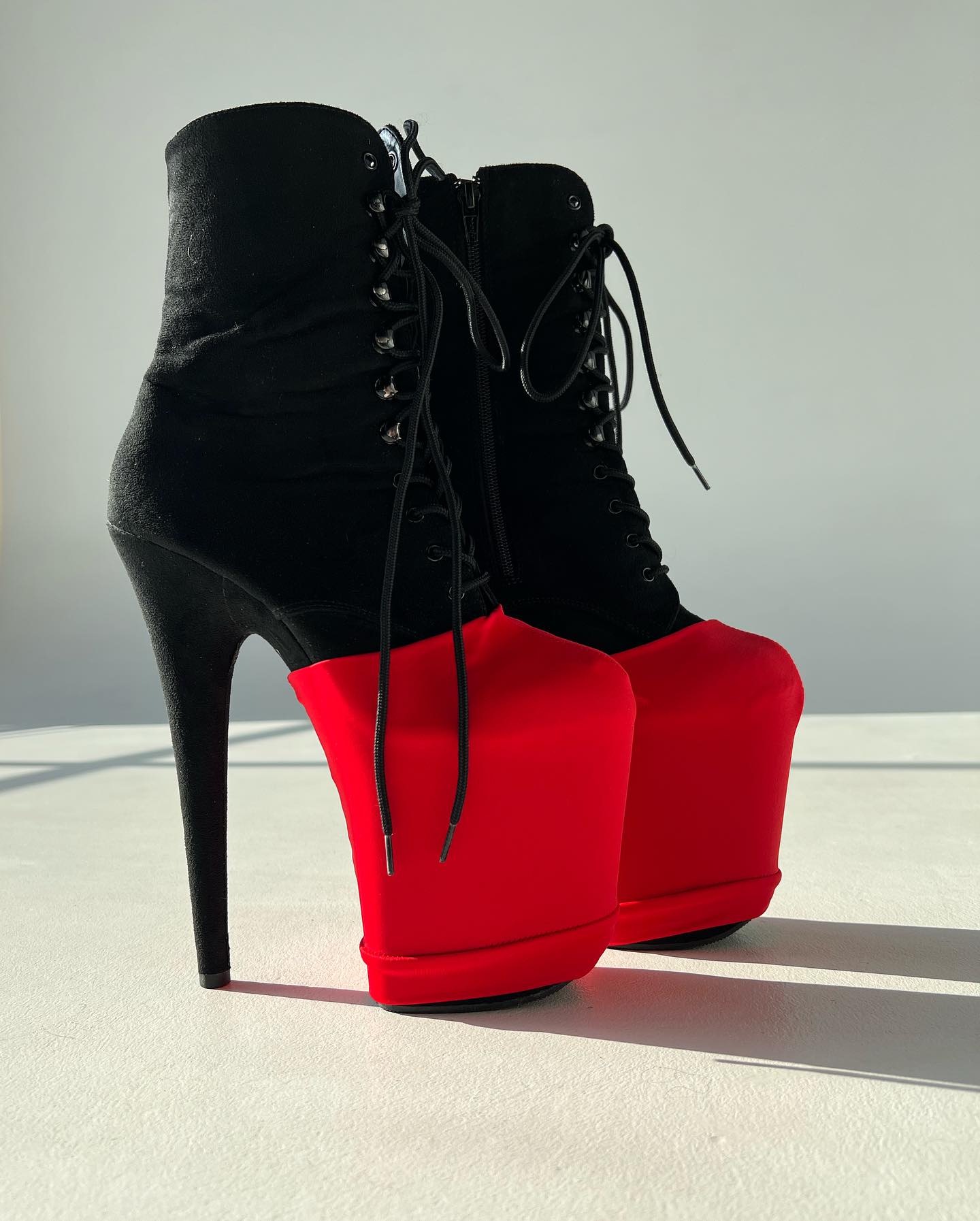 Pleaser protectors