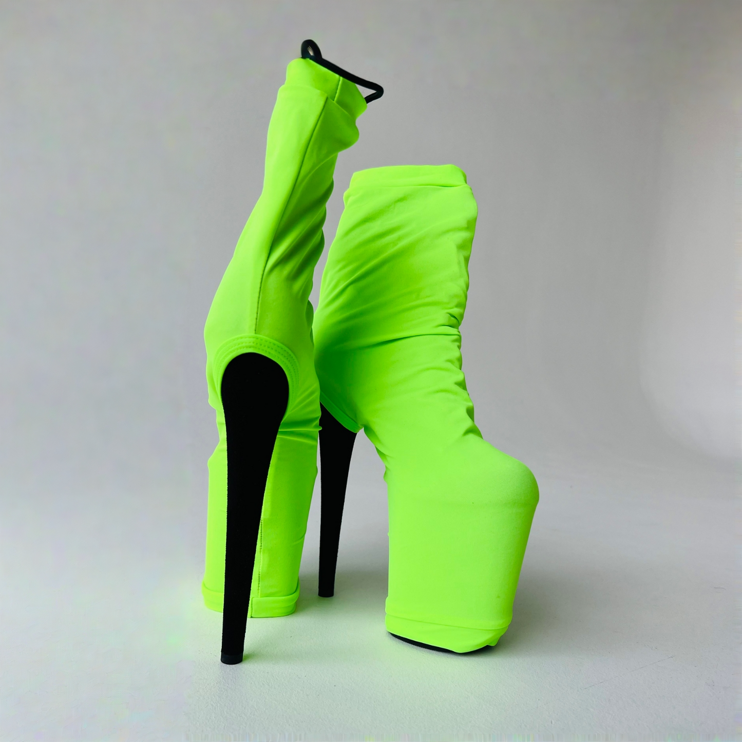 Lime Pole dance shoe protectors long