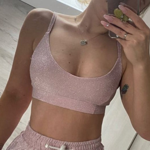 Metallisch schimmerndes Pole Dance Outfit