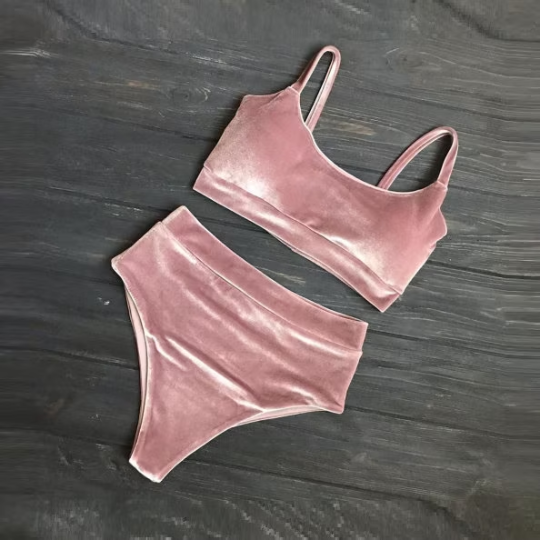 Schwarzes Marmor-Pole-Dance-Set aus Velours