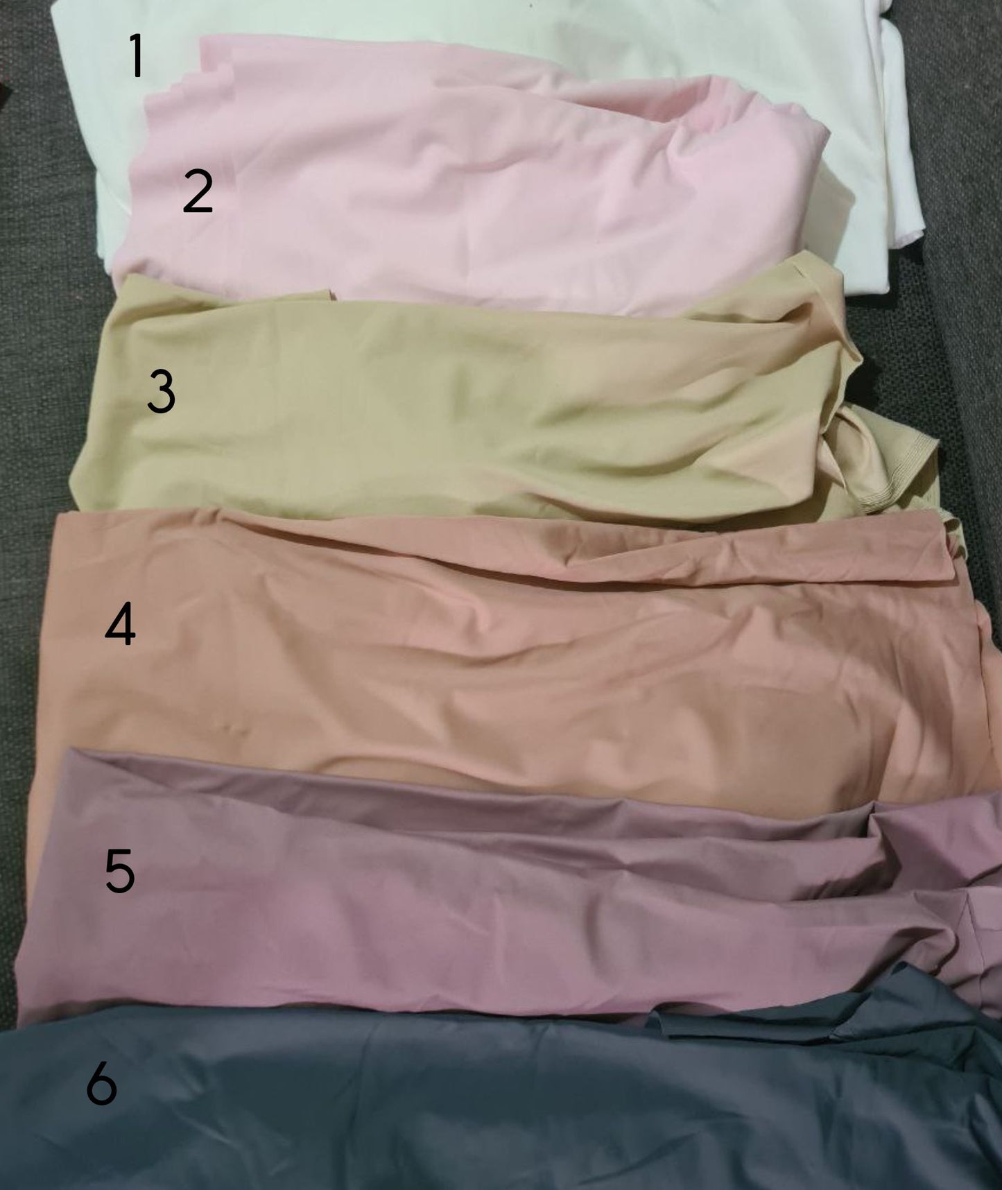 Pole dance costume with black translucent inserts on the top and bottom