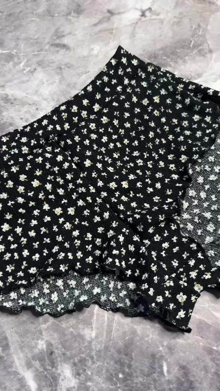 Booty floral twerk shorts with ruffles