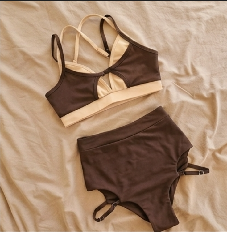 Custom Pole Dance Outfit Set – Strappy Top & High-Waisted Shorts