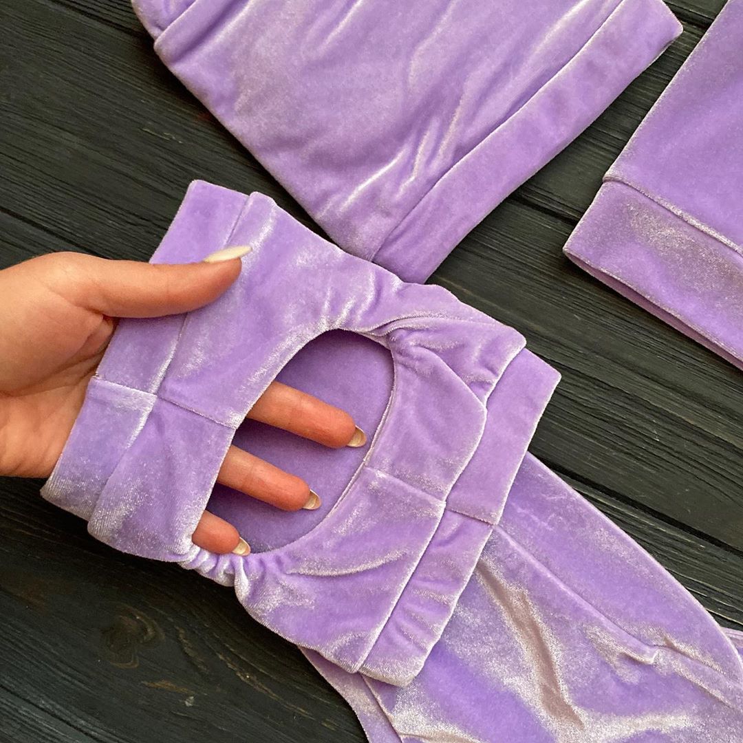 Lilac Velvet knee pads for pole dance and twerk